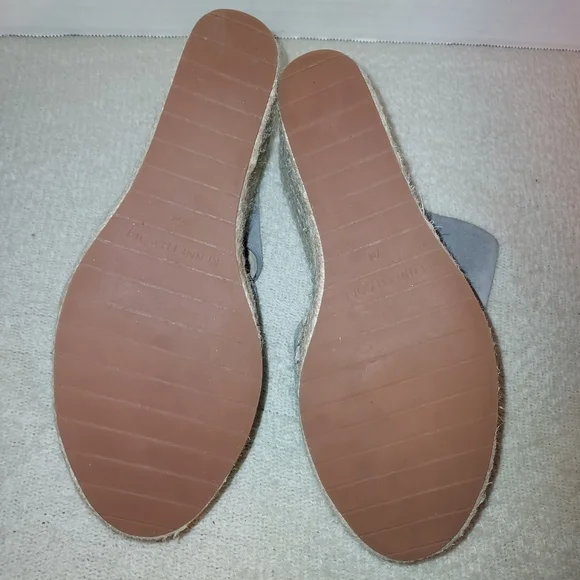 Kenneth Cole New York Olivia X-Band Grey Espadrille Wedge Sandal size 7 - Picture 7 of 8